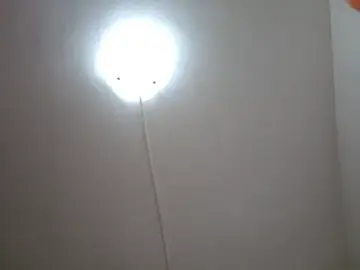 Stripchat Nude Webcam of Vera_Elle