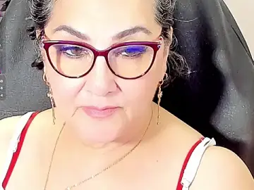 Stripchat Adult Webcams of cataleya_mom