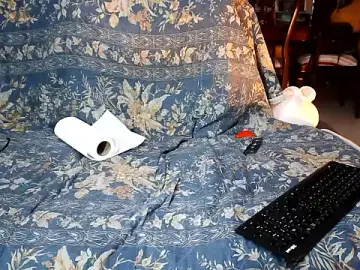 Stripchat Free Porn Cam of maduroguapo