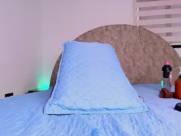 Stripchat Live Sex Cam of anisha_x