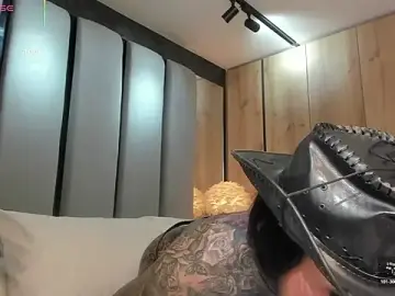 Stripchat Free Porn Cam of belllbonniie