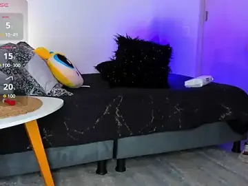 Stripchat Live Porn of hollyprincess_2