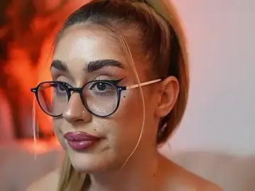 Stripchat Watch Live Sex Cams of AileenKiss