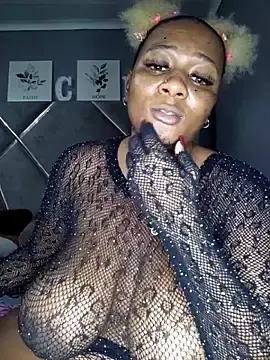 Stripchat Free Live Porn of CocoBootyyy