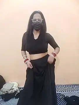 Stripchat Nude Webcam of meenu_bhabhi547