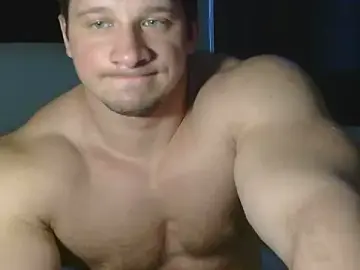 Stripchat Free Porn Cam of LionEdwin