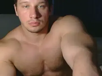 Stripchat Live Sex Cam of LionEdwin