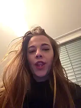 Stripchat Live Sex of Luna_Lynn