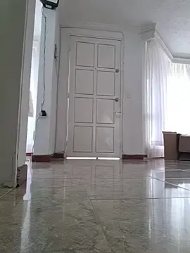 Stripchat Live Sex of karina_warthon