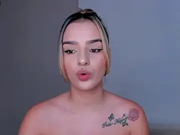 Stripchat Live Sex of LaurentRosse1