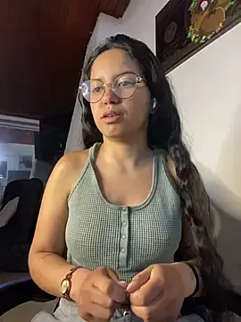 Stripchat Free Porn Cam of Rosita_forever_