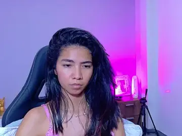 Stripchat Live Sex Cam of luna_roja25