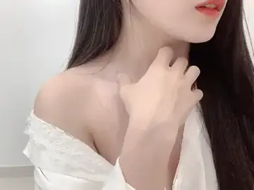 Stripchat Sex Cam of Lilyy-bae