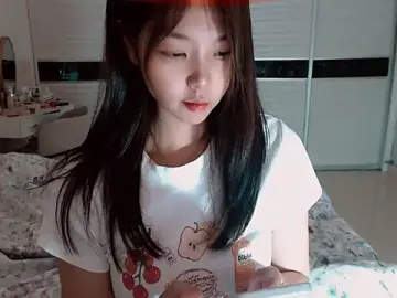 Stripchat Live Porn of Miu1_girl