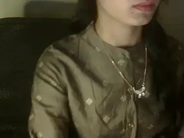 Stripchat Live Sex Cam of Shezi_N