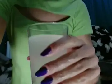 Stripchat Sex Chat of squirt_show