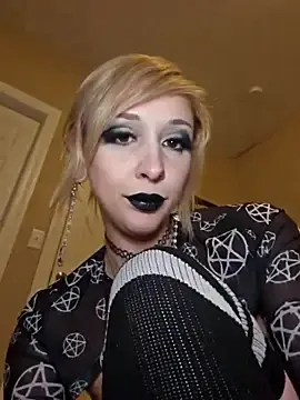 Stripchat Free Porn Cam of AmethystFoxx