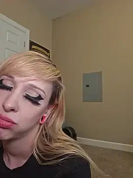 Stripchat Watch Live Sex Cams of AmethystFoxx
