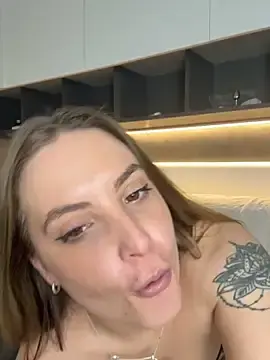 Stripchat Free Porn Cam of LiliMorganxxx
