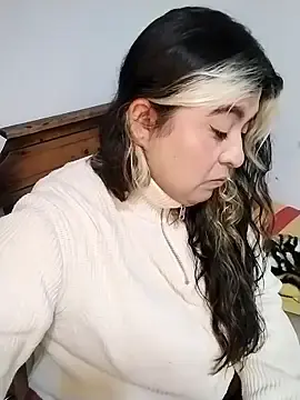 Stripchat Free Live Porn of NaraHills_