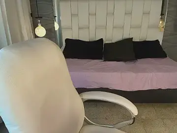 Stripchat Free Live Porn of Thaliaa_Lopez