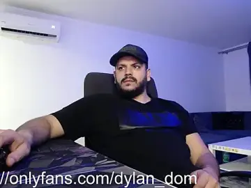 Stripchat Sex Cam of dyllan_dom_