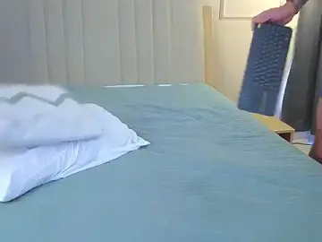 Stripchat Live Sex Cam of mr_danni