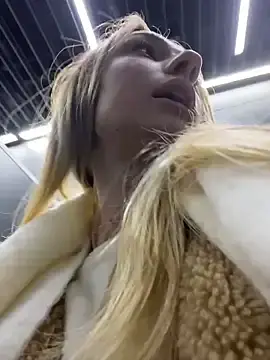 Stripchat Nude Webcam of Lia__Love