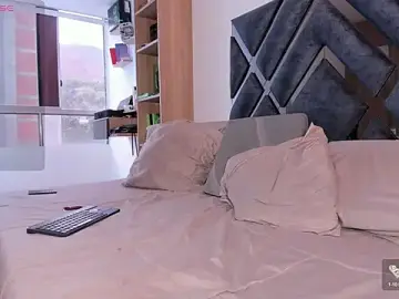 Stripchat Adult Webcam of Nicolle_alexandra