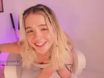 Stripchat Live Sex Cam of _Tammara_