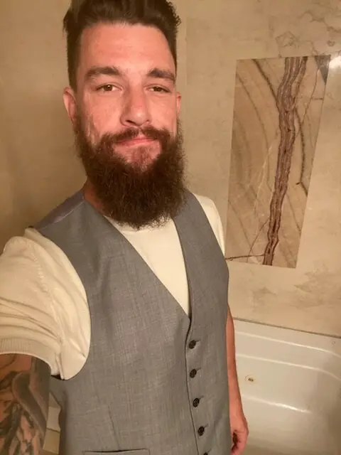 Armyexhibitionistvet