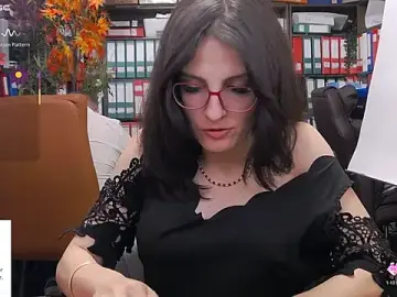 Stripchat Sex Chat of classyladyrellax