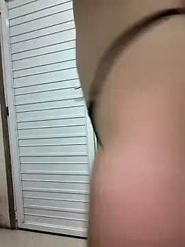 Stripchat Live Porn of VIC22SECRET