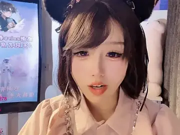 Stripchat Live Sex Cam of xiaoshuang001