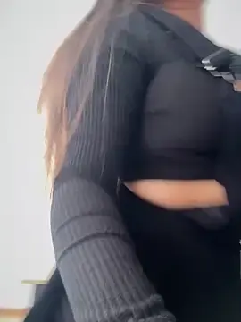 Stripchat Live Sex Cam of LIZ-06_