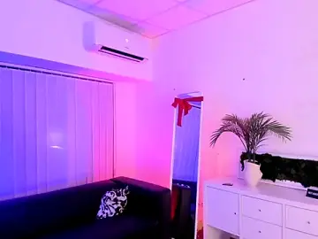 Stripchat Free Live Porn of Mary_Lori