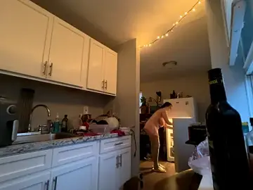 Stripchat Free Live Porn of Snowbunnycake_131