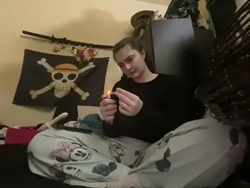 Stripchat Watch Live Sex Cams of Snowbunnycake_131