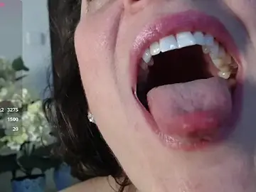 Stripchat Adult Video Chat of Squirtmania