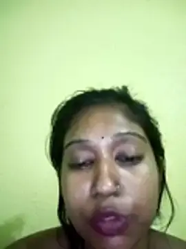 Stripchat Sex Cam of bannerjeesneha20