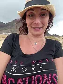 Stripchat Best Webcam of therealbeverlycious