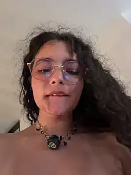 Stripchat Watch Live Sex Cams of Antoniart_