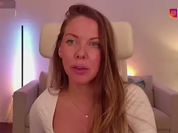 Stripchat Best live sex cam show of Nova-Lee