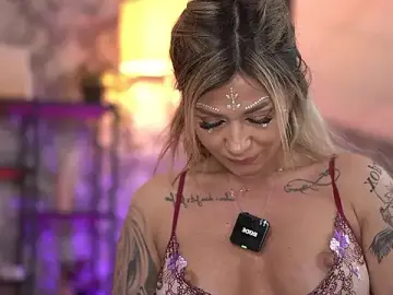 Stripchat Live Porn of AlmaVelia