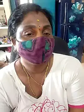 Stripchat Live Porn of Tamil_Kavitha10