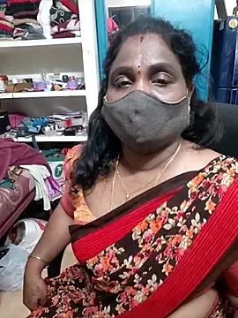 Stripchat Live Sex Cam of Tamil_Kavitha10