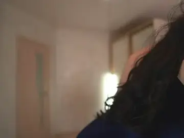 Stripchat Nude Webcam of oxxme