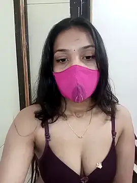 Stripchat Nude Webcam of Cute_Rakhi8
