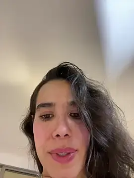 Stripchat Live Sex Cam of Irish_Collins