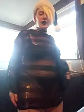 Stripchat Watch Live Sex Cams of PinkTheHawk